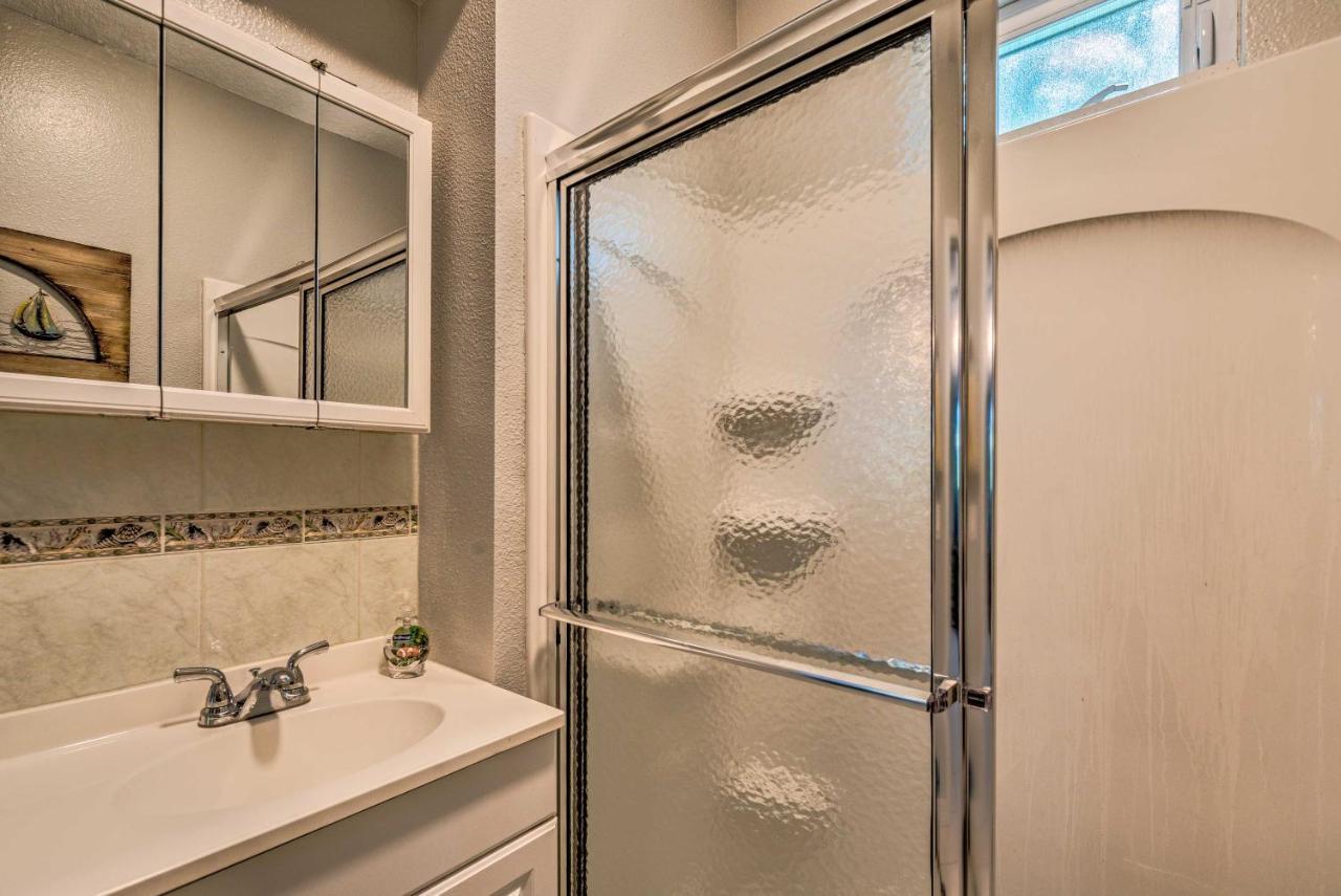 Cozy Canalfront Home Less Than 2 Miles To Hudson Beach! Bagian luar foto